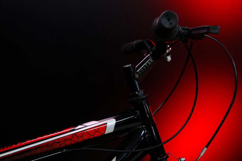 MAXSTAR 26" V-BRAKE R Чёрный/Красный